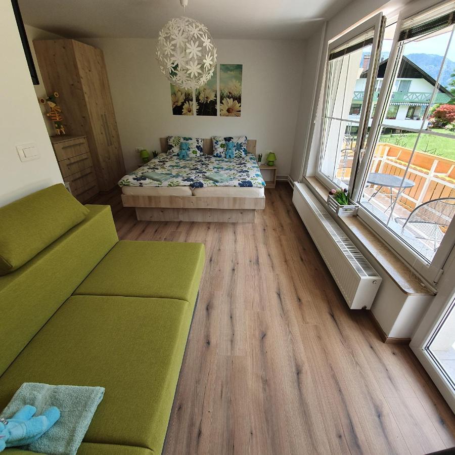 Apartma Rozle Мойстрана Екстериор снимка