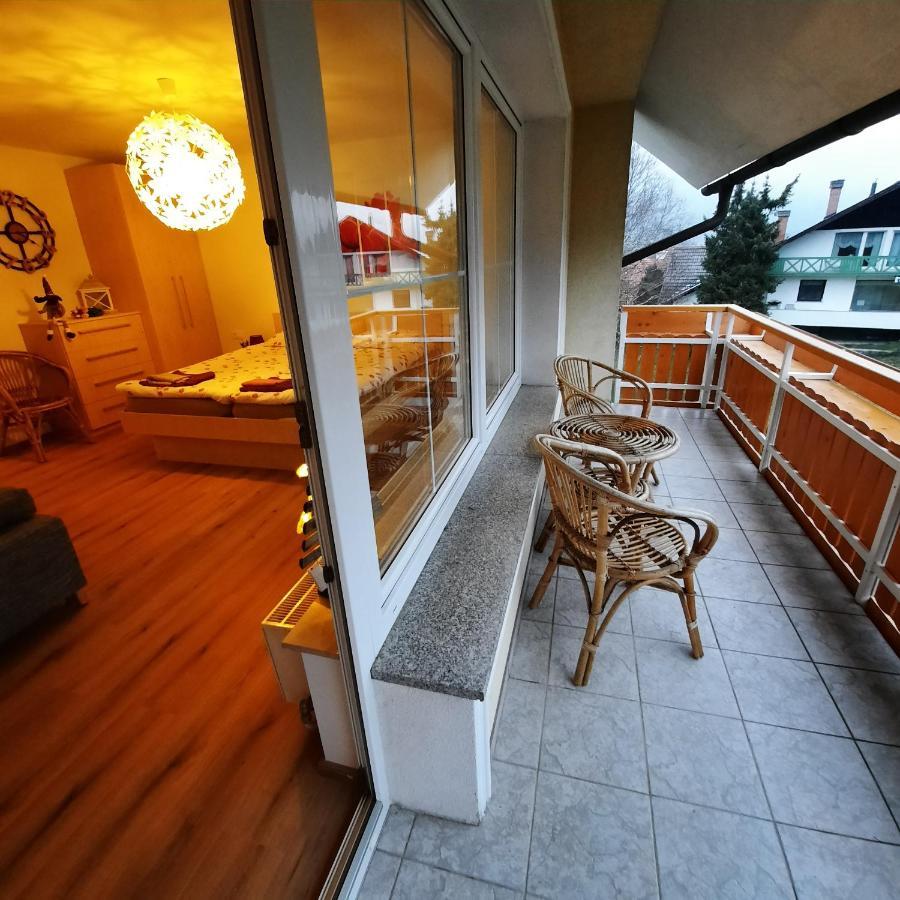 Apartma Rozle Мойстрана Екстериор снимка