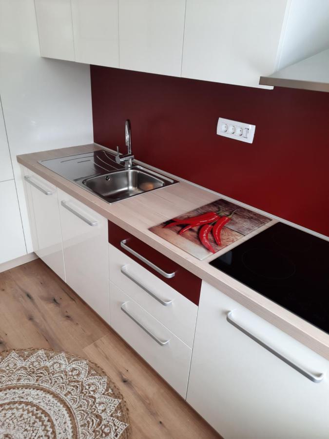 Apartma Rozle Мойстрана Екстериор снимка