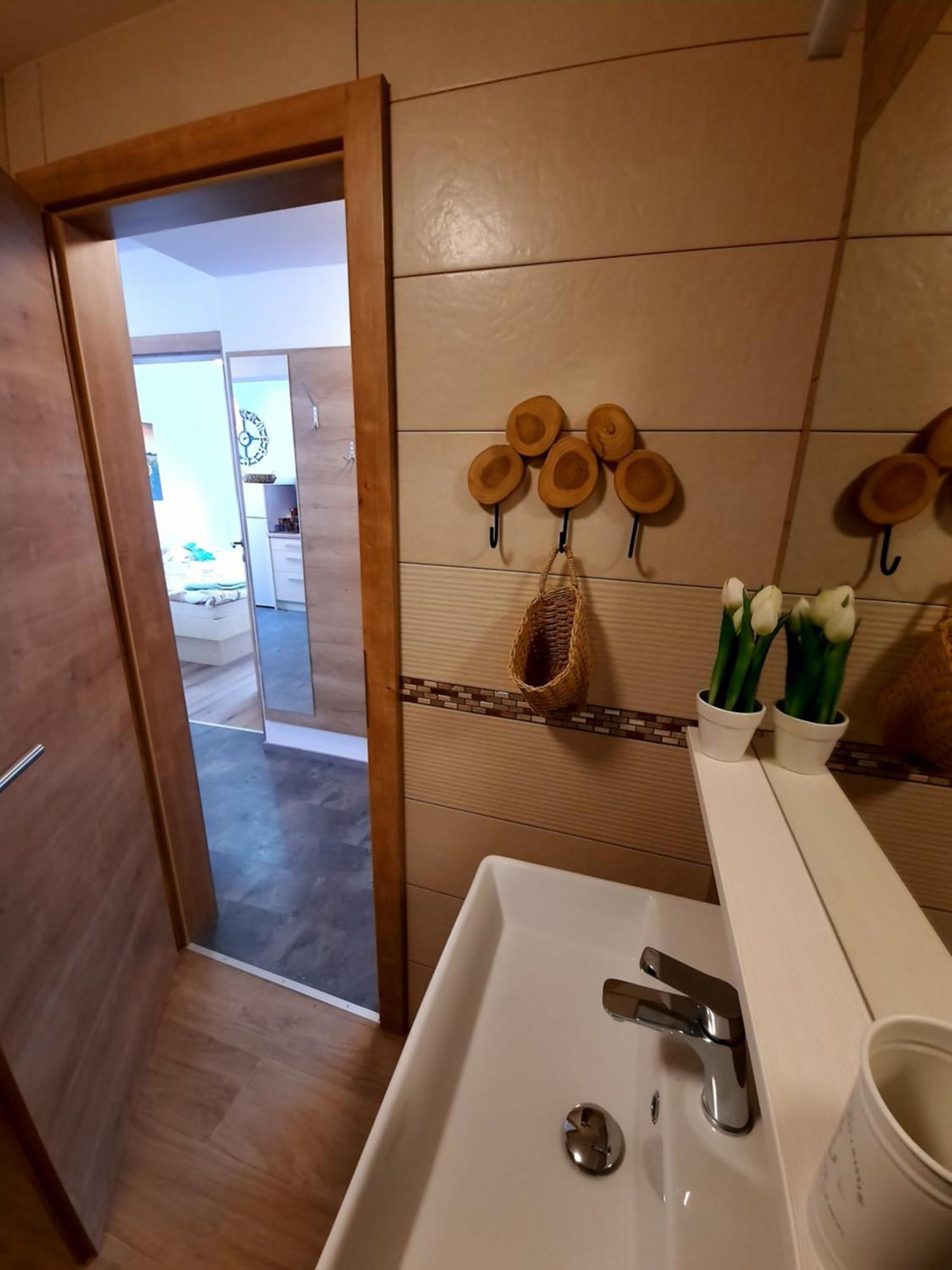 Apartma Rozle Мойстрана Екстериор снимка