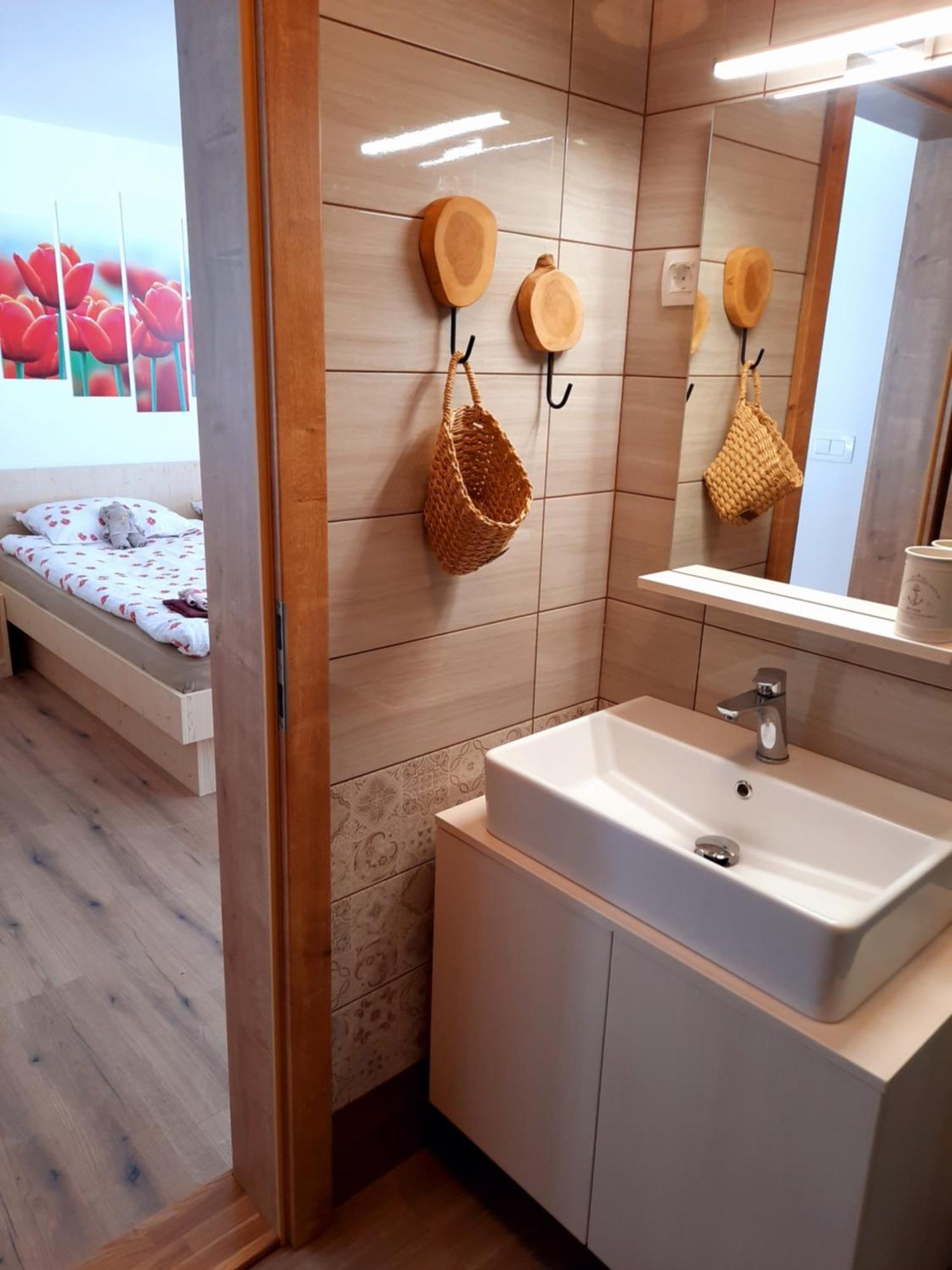 Apartma Rozle Мойстрана Екстериор снимка