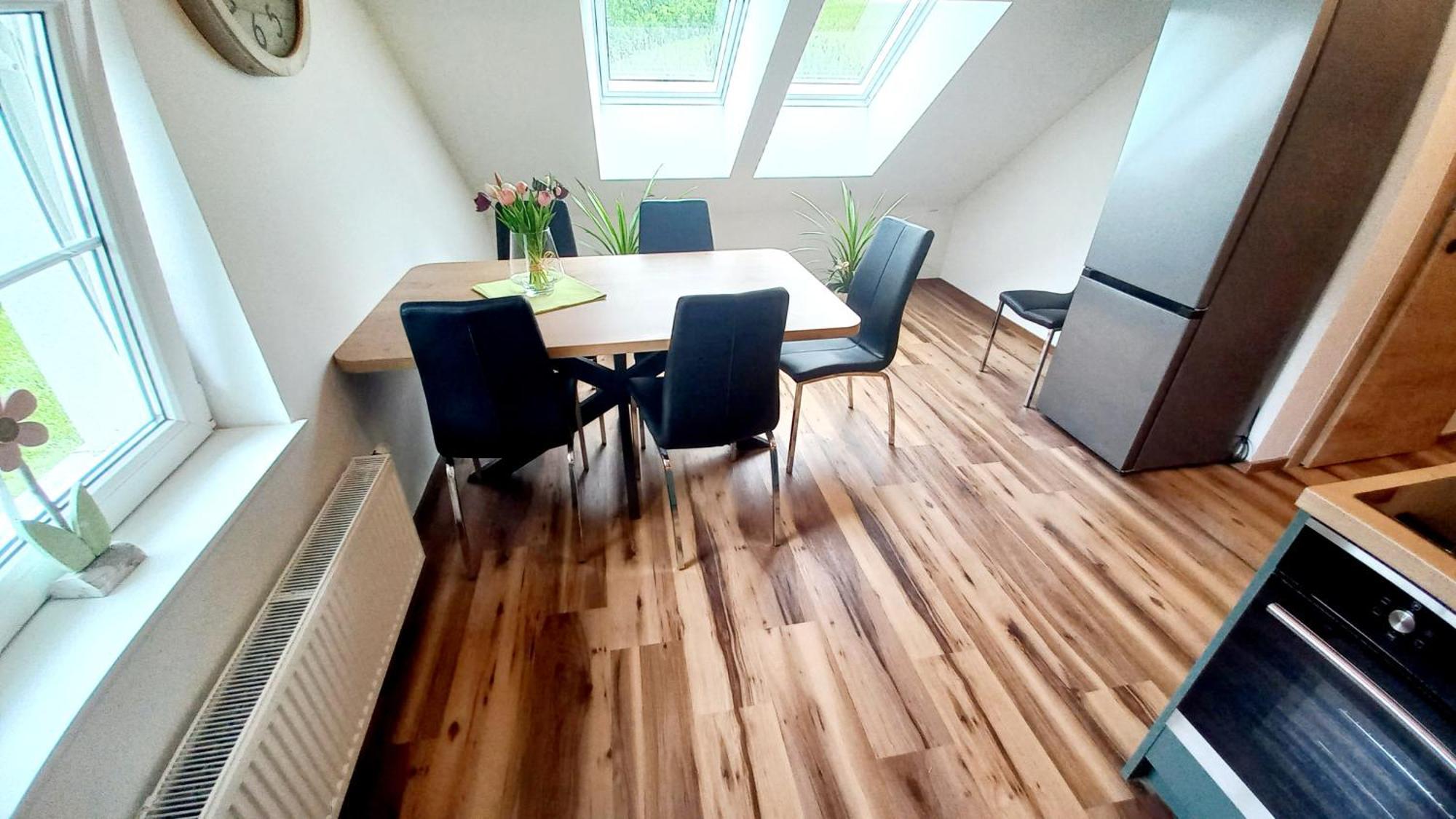 Apartma Rozle Мойстрана Екстериор снимка